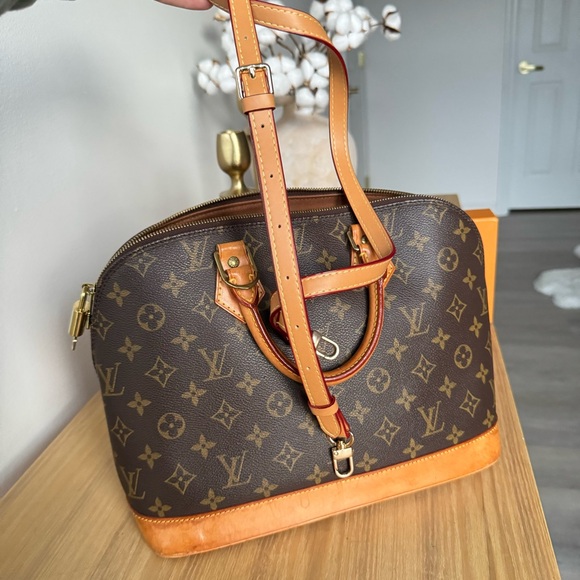 ✅AUTHENTIC✅LOUIS VUITTON ALMA PM - Picture 14 of 16